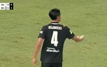 还不熟悉新援！曼城球衣印错赖因德斯的名字，多了一个字母I